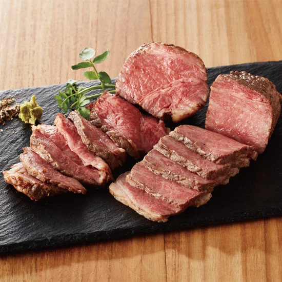 ノワ・ド・ココ　国産牛ﾛｰｽﾄﾋﾞｰﾌ食べ比べ