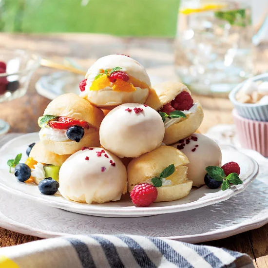 三原 八天堂 ミニくりーむパンタワー 3740円 | 大進オンラインショップ