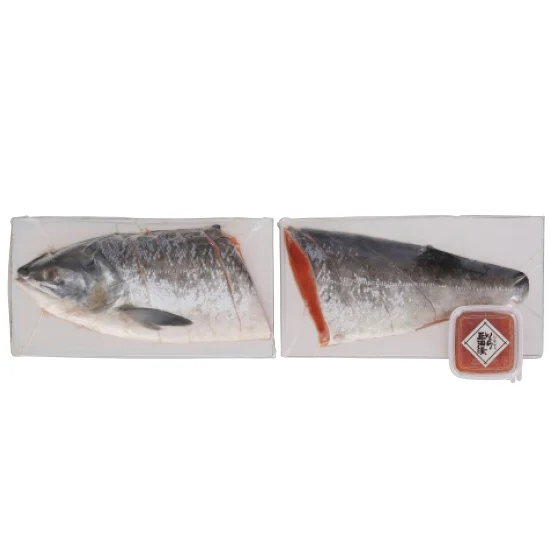 北海道 銀毛新巻鮭といく らの画像2