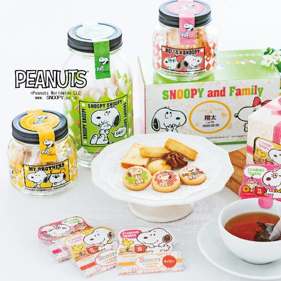 スマイルスヌーピーボトル スイーツセット(名前入れ) 女の子 3850円