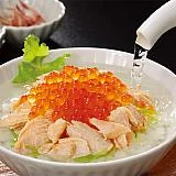 鮭と桜鱒のだし茶漬け